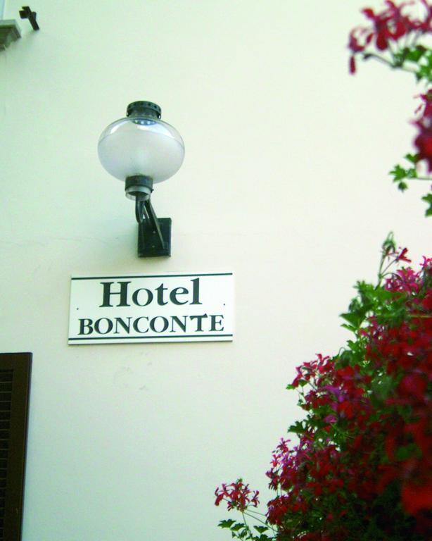 Hotel Bonconte Urbino Zewnętrze zdjęcie